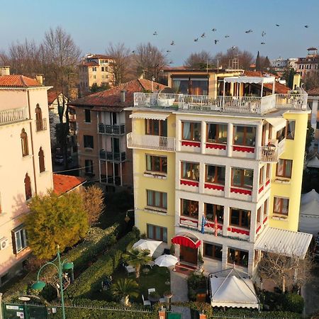 Oasis Golden Lagoon Chalet Lido di Venezia Exterior photo