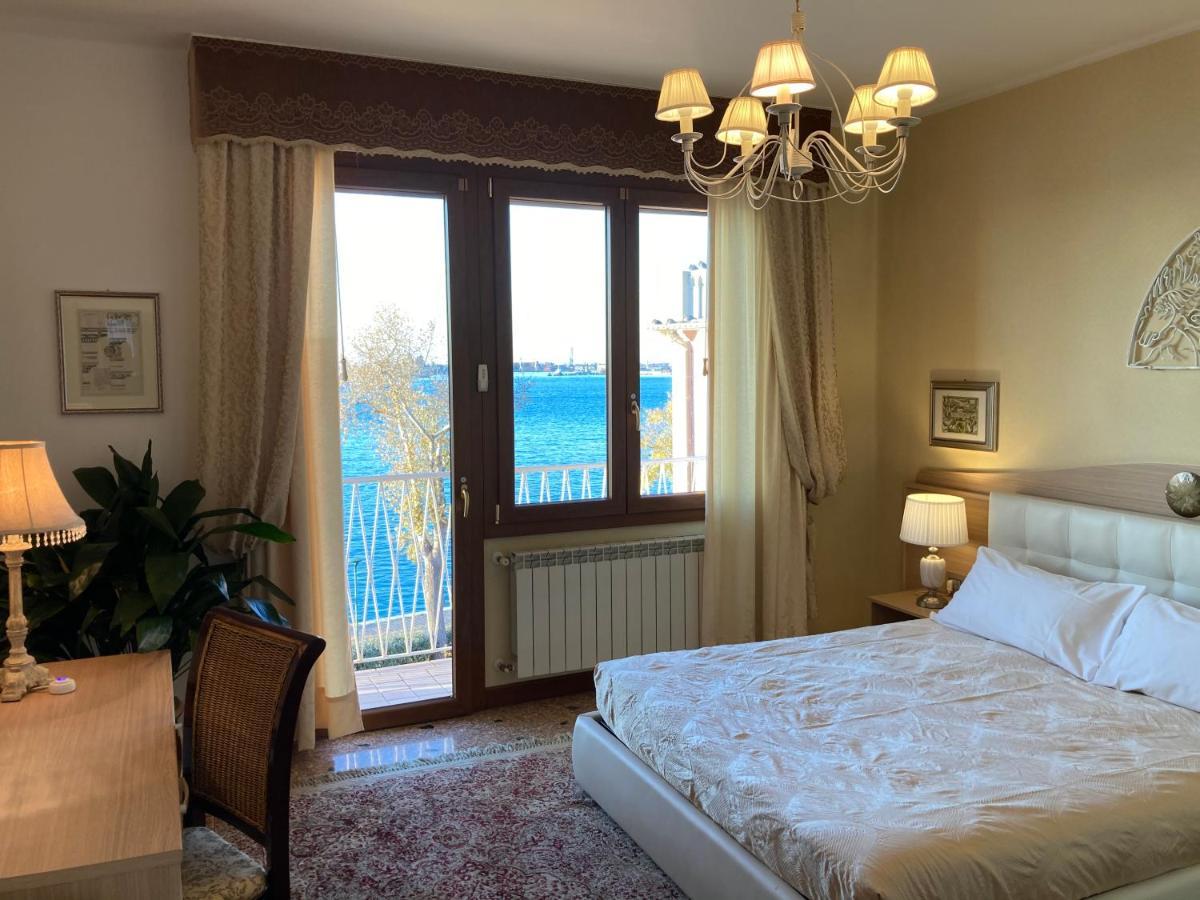 Oasis Golden Lagoon Chalet Lido di Venezia Exterior photo