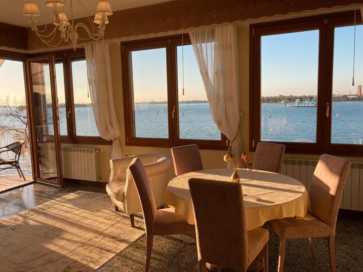 Oasis Golden Lagoon Chalet Lido di Venezia Exterior photo