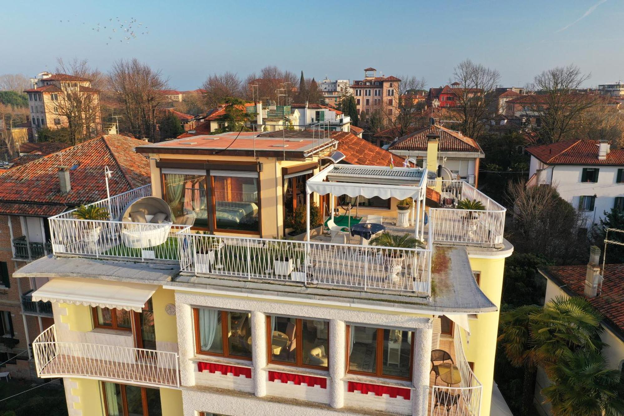 Oasis Golden Lagoon Chalet Lido di Venezia Exterior photo