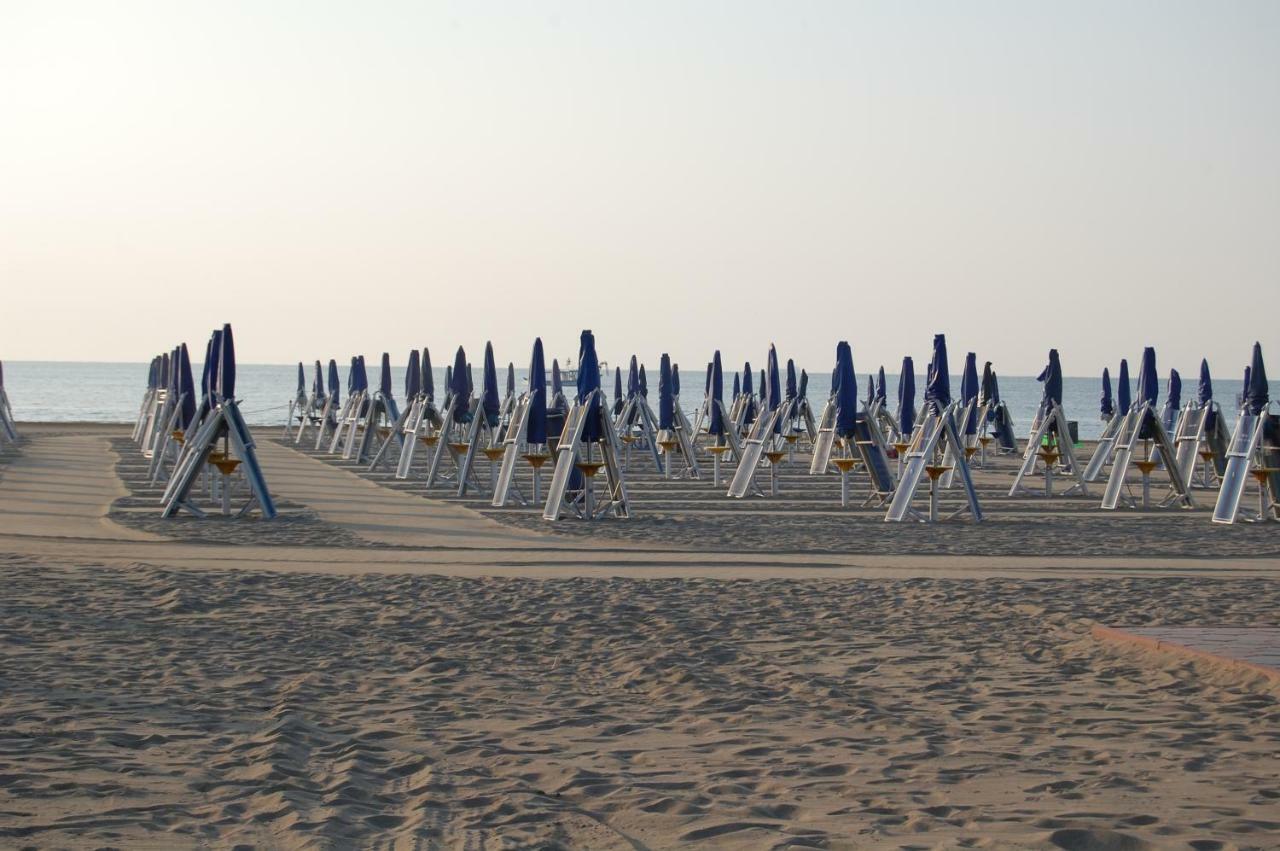 Oasis Golden Lagoon Chalet Lido di Venezia Exterior photo
