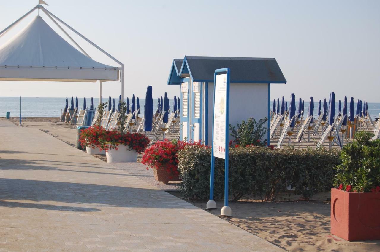 Oasis Golden Lagoon Chalet Lido di Venezia Exterior photo